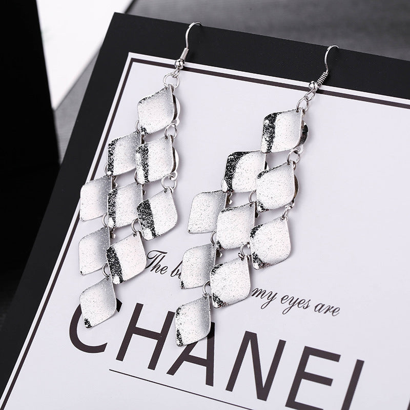 Wholesale Fashion Metal Exaggerated Tassel Long Earrings